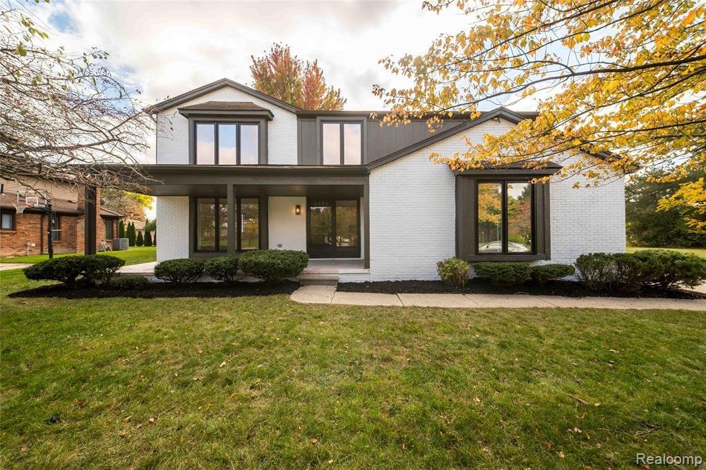 House in Troy, Michigan, United States 2 - 19140376
