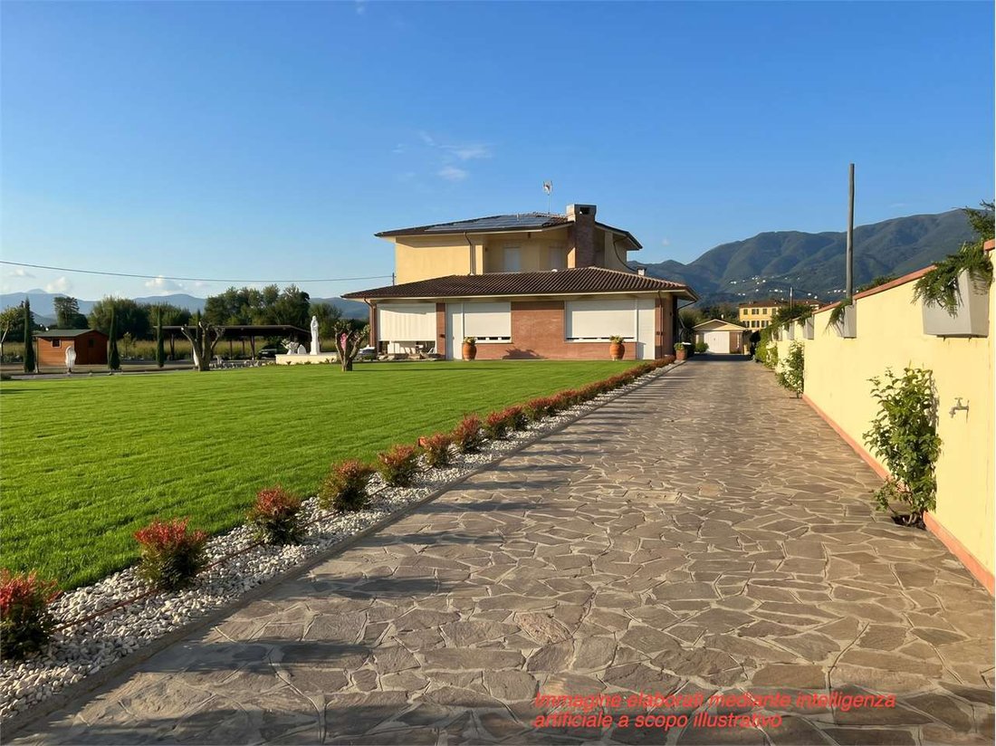 Villa in Centro, Capannori, Tuscany 1 - 19139748
