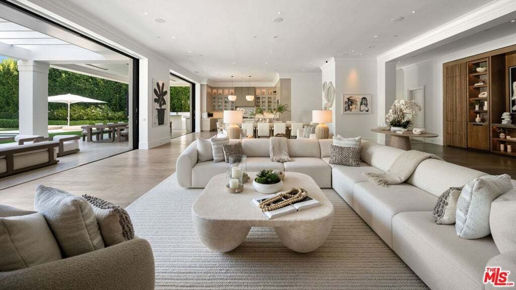 House in Beverly Hills, California, United States 5 - 19140169