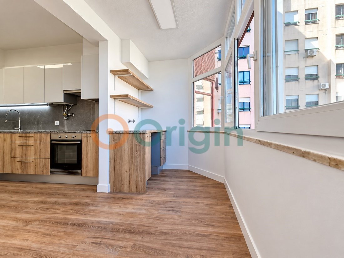 Apartment in Sao Domingos de Benfica, Lisbon, Portugal 3 - 19140987