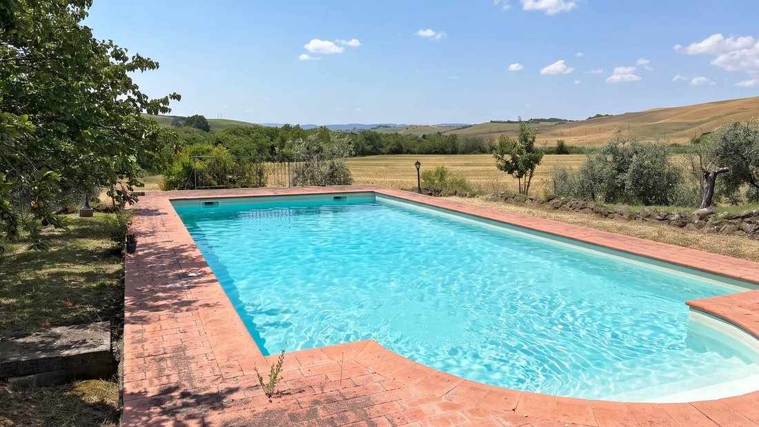 Villa in Asciano, Tuscany, Italy 4 - 19140914
