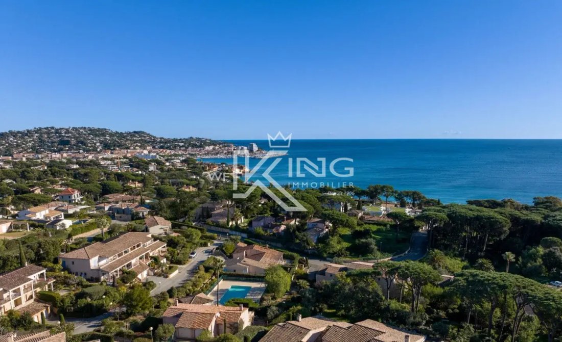 Apartment in Nartelle-Noyer-Bellevue-bd des Sardinaux, Sainte-Maxime, France 2 - 19140969