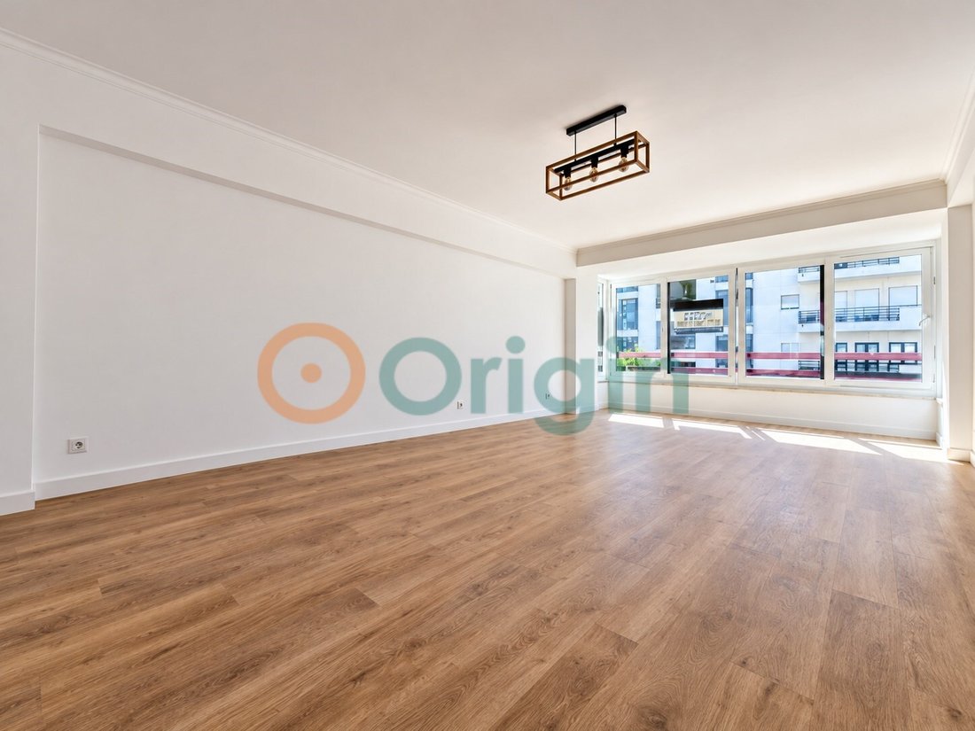 Apartment in Sao Domingos de Benfica, Lisbon, Portugal 5 - 19140987