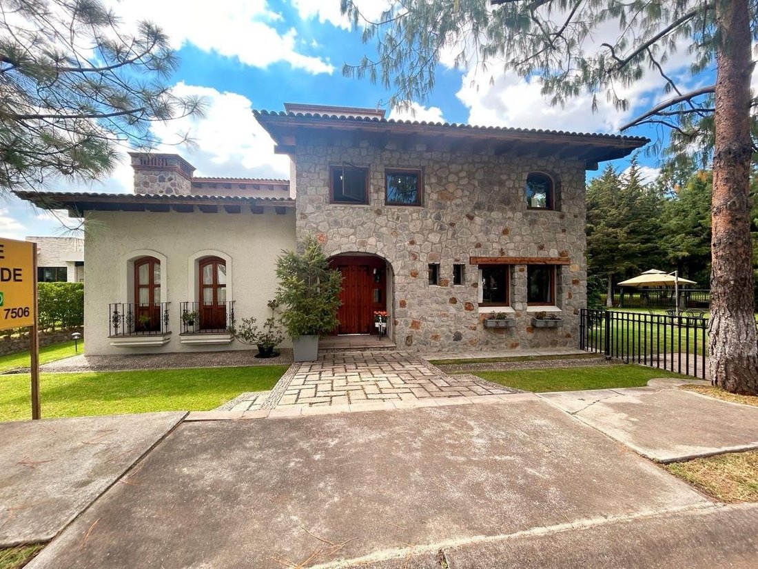 Condo in San Miguel Zinacantepec, State of Mexico, Mexico 2 - 19138896