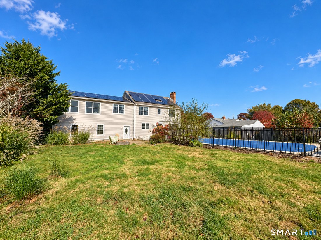 House in Waterford, Connecticut, United States 2 - 19140740