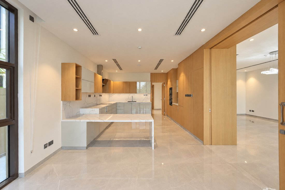 Villa in Al Wasl, Dubai, United Arab Emirates 4 - 19142151