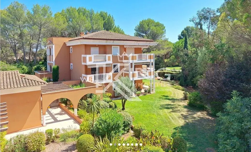 Apartment in Le Dramont-Agay-Anthéor-Le Trayas, Saint-Raphaël, France 1 - 19141056