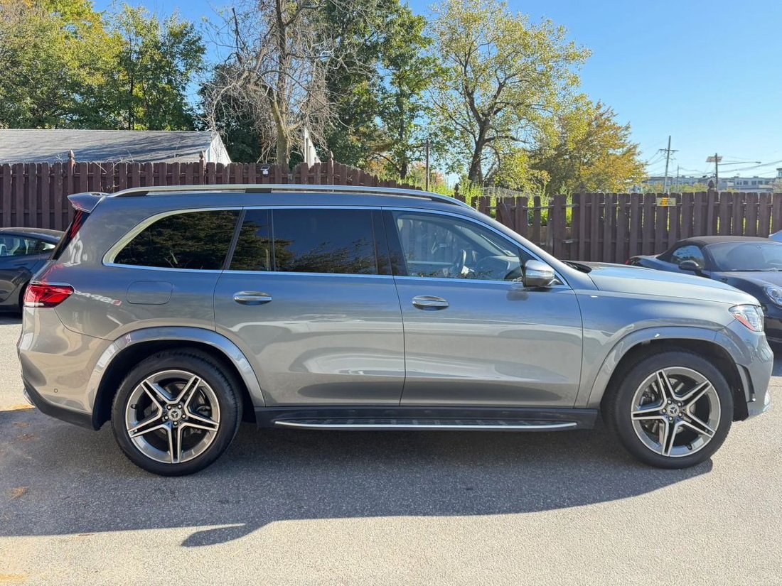 Suv in East Brunswick, NJ, United States 5 - 19141478