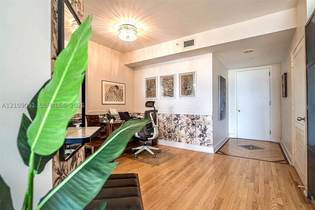Condo in Miami, Florida, United States 5 - 19139322