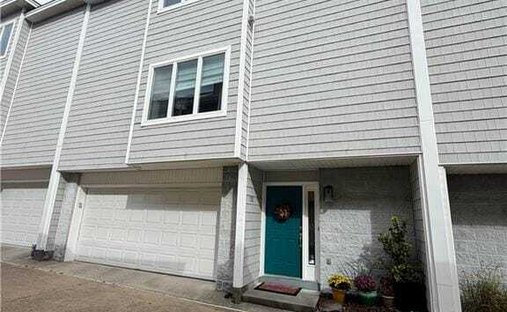 Condo in Virginia Beach, Virginia, United States 1