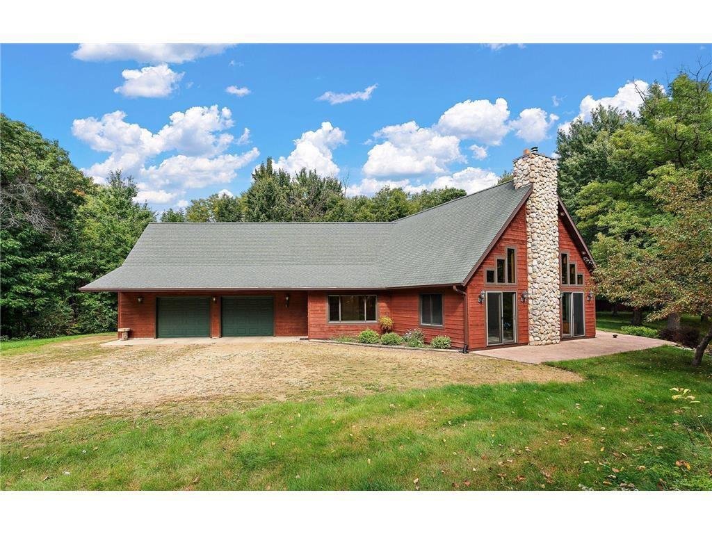 Casa a Amery, Wisconsin, Stati Uniti 1 - 19142471
