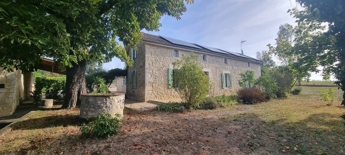 House in Saint-Aubin-de-Cadelech, Nouvelle-Aquitaine, France 1 - 19142273