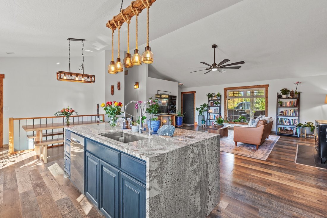 Farm Ranch in Athol, Idaho, United States 5 - 19142338