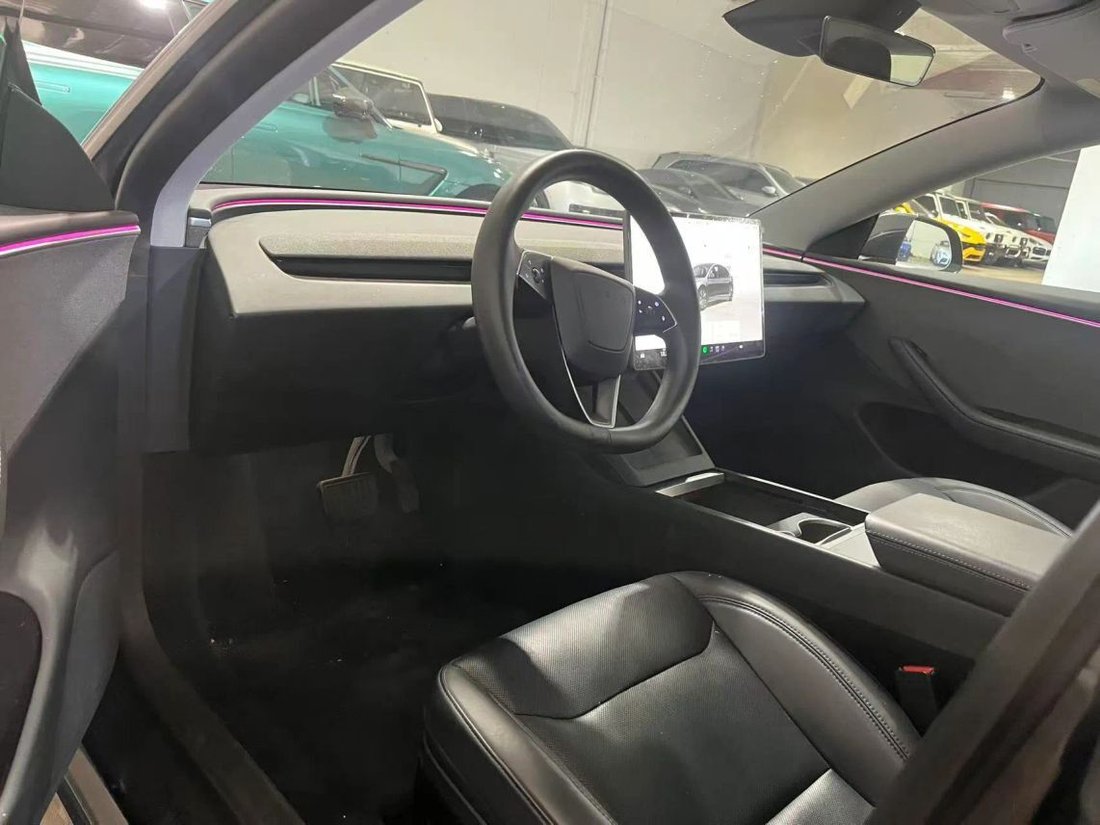 Sedan in Costa Mesa, CA, United States 3 - 19141502