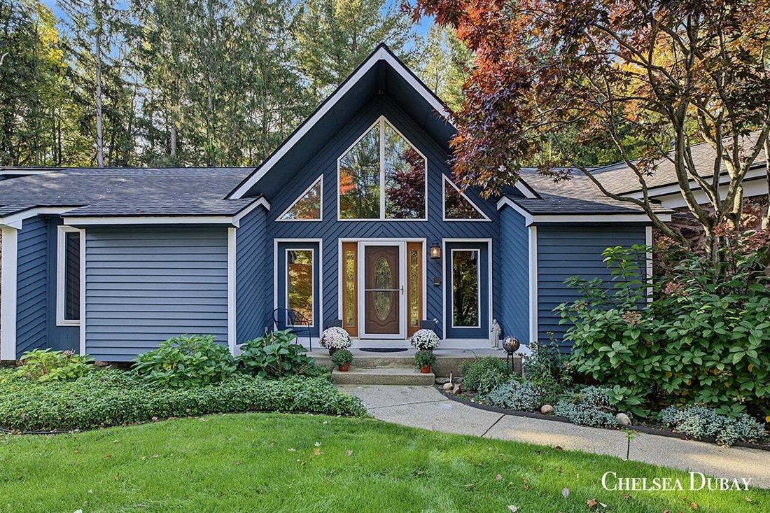 Maison à Caledonia, Michigan, États-Unis 5 - 19140395