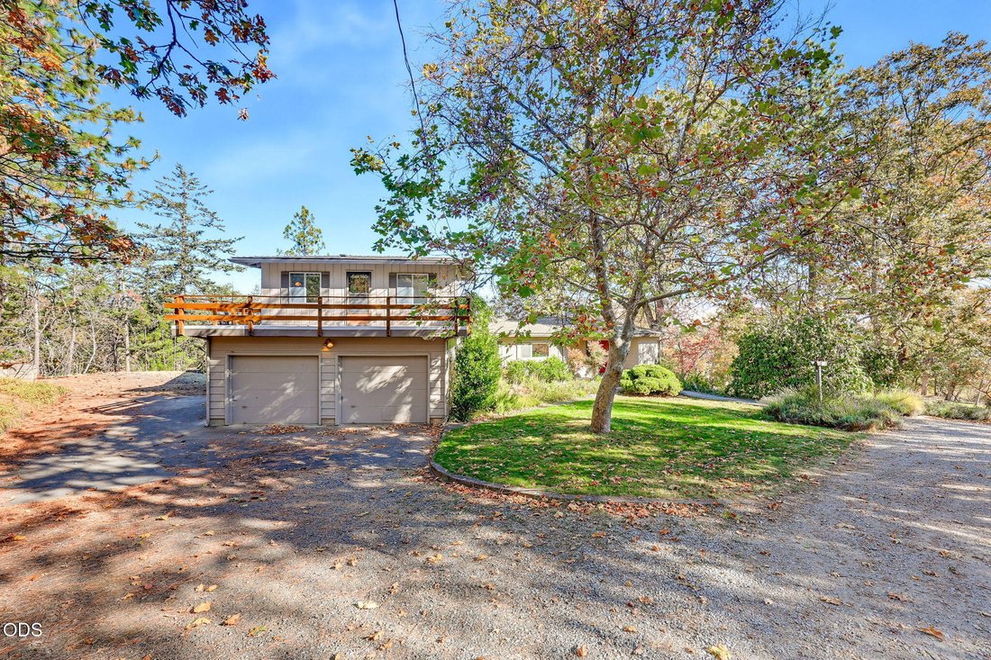 House in Ashland, Oregon, United States 5 - 19139833
