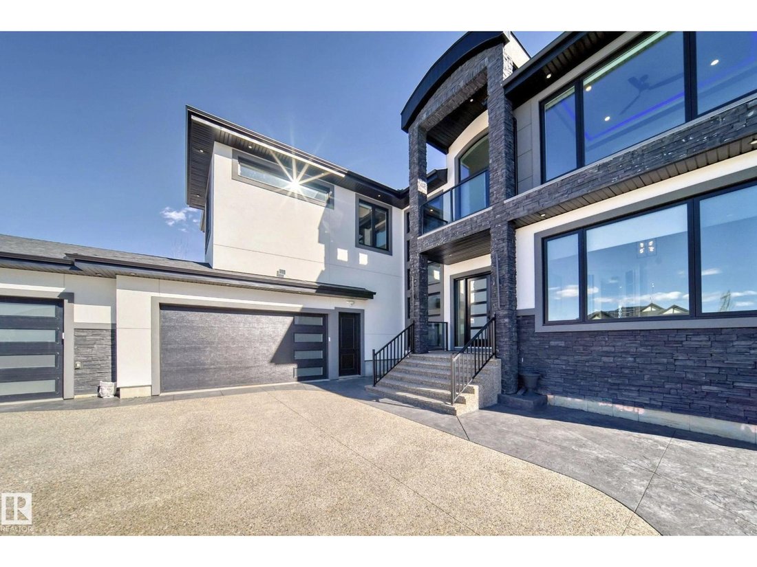 Casa a Spruce Grove, Alberta, Canada 2 - 19139108