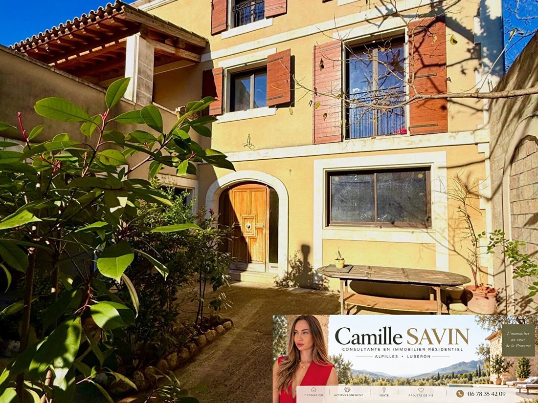 Villa en Saint-Remy-de-Provence, Provenza-Alpes-Costa Azul, Francia 1 - 18405469