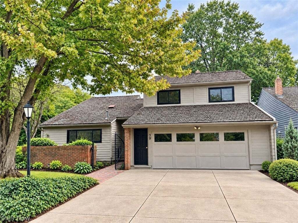 Maison à Akron, Ohio, États-Unis 1 - 19139364