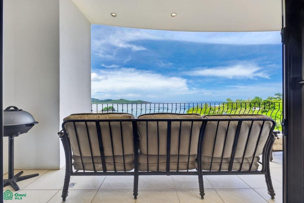 Condominio en Playa Flamingo, Provincia de Guanacaste, Costa Rica 3 - 19142545