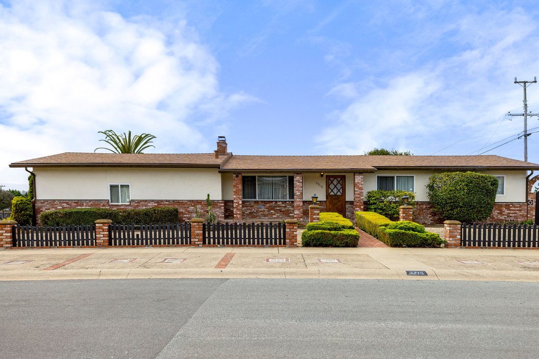 House in Marina, California, United States 1 - 19138937