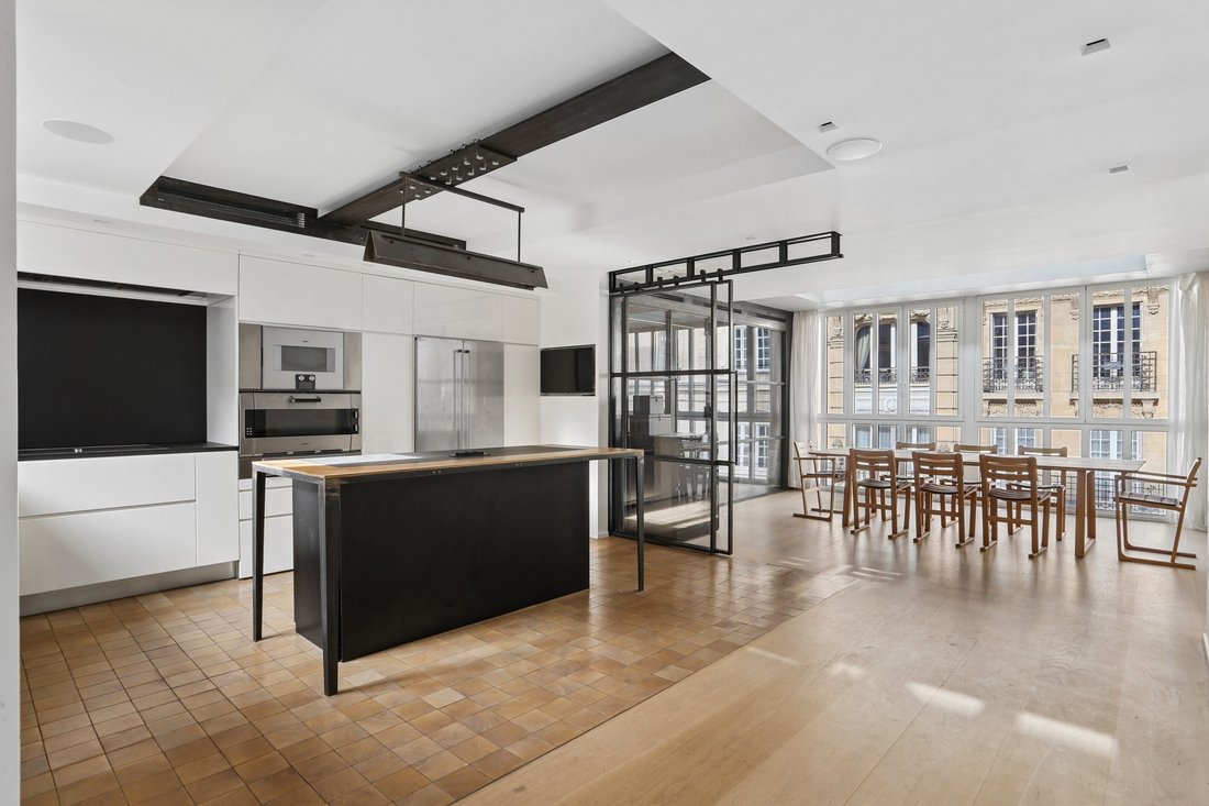 Townhouse in Bois de Boulogne, Paris 16e Arrondissement, Paris 4 - 19141551