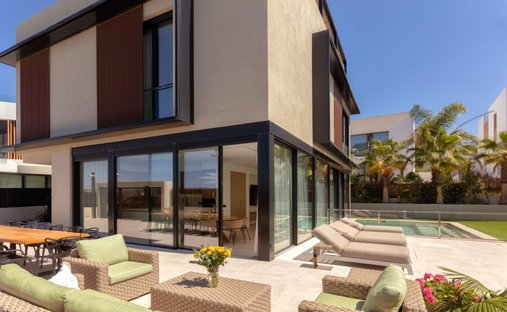 Villa en Santa Eulalia del Río, Islas Baleares, España 1