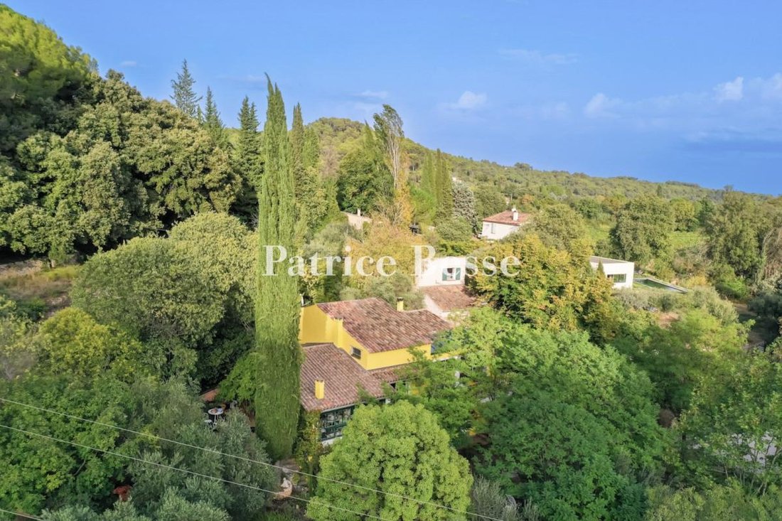 House in Cotignac, Provence-Alpes-Côte d'Azur, France 2 - 19141190