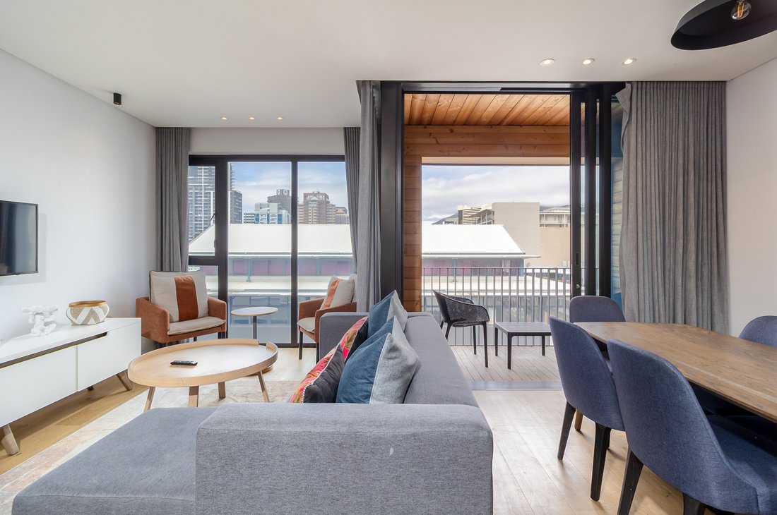 Apartment in De Waterkant, Atlantic Seaboard, Cape Town 5 - 19141807