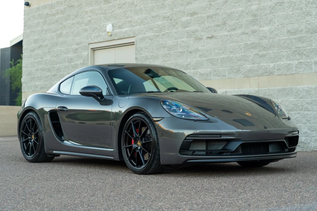 Coupe in Scottsdale, AZ, United States 5 - 19141545
