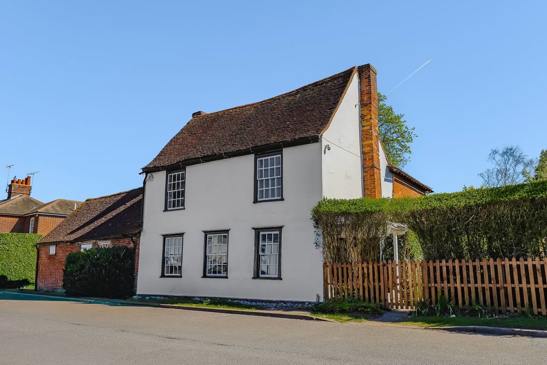 House in Stock, England 1 - 15130101