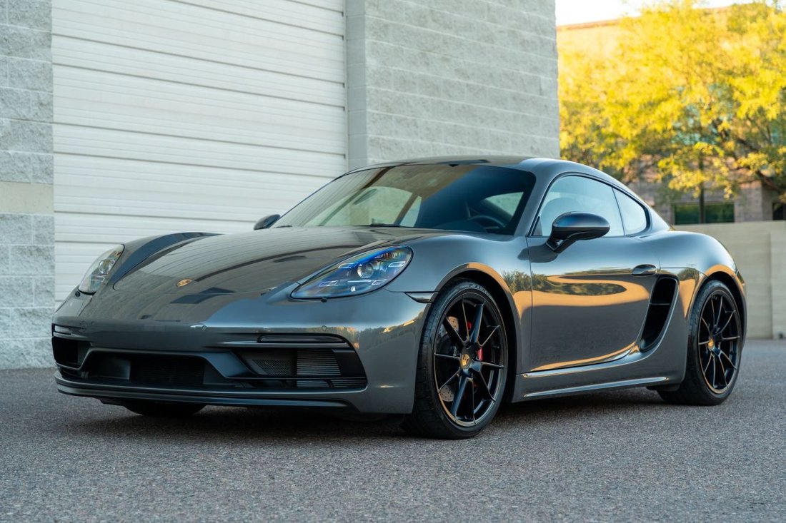 Coupe in Scottsdale, AZ, United States 2 - 19141545