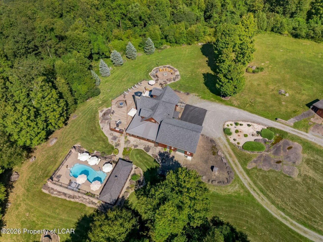 House in Nicholson, Pennsylvania, United States 3 - 19142141