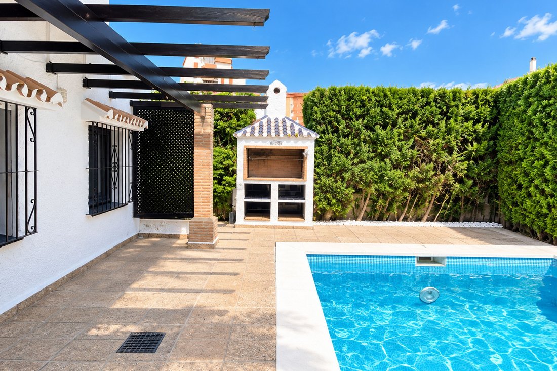 Villa à Fuengirola, Andalousie, Espagne 2 - 19139741
