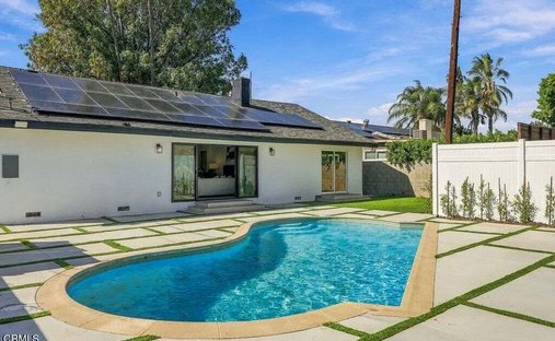 Condo in Los Angeles, California, United States 1