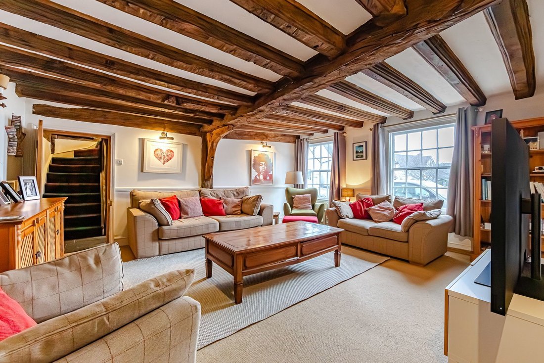 House in Stock, England 2 - 15130101