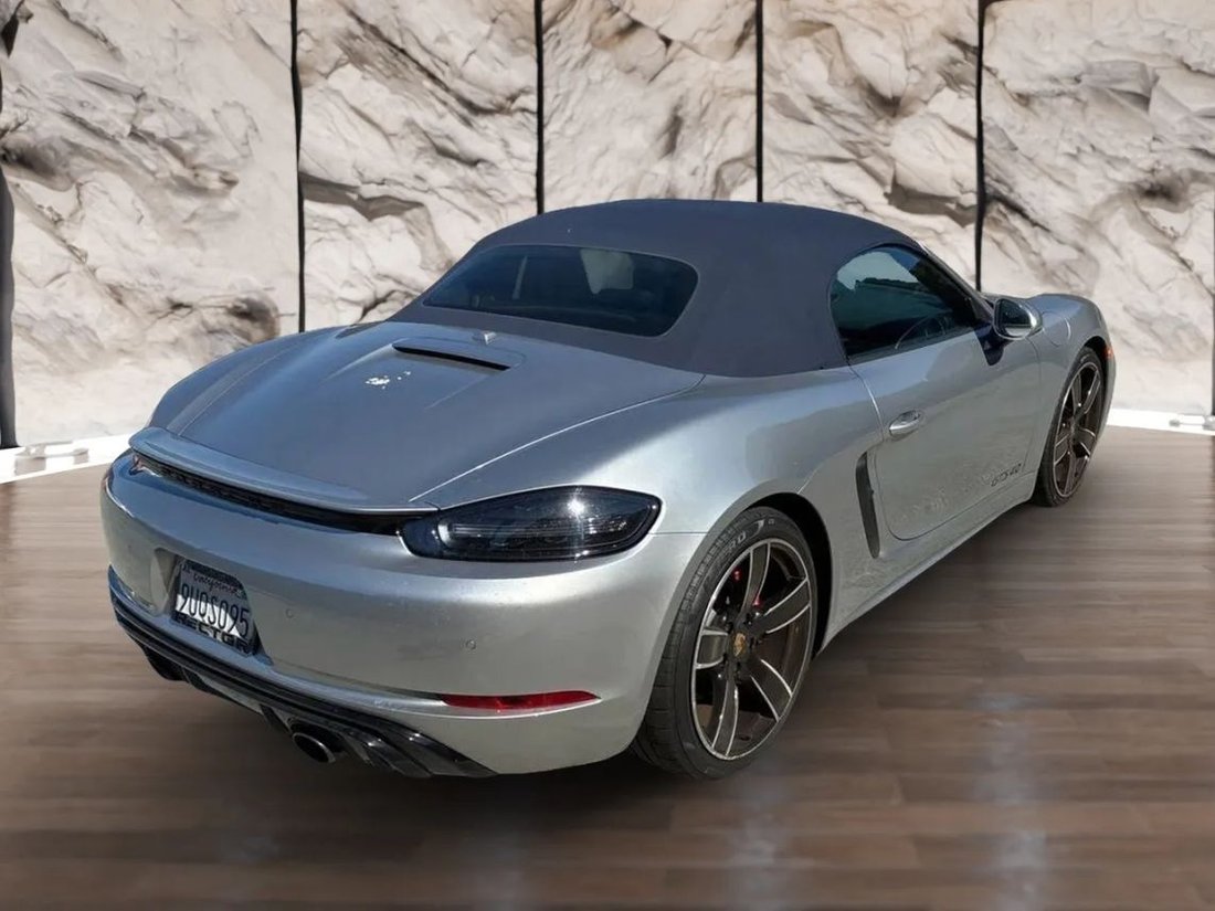 Cabriolet in Las Vegas, NV, United States 4 - 19141491