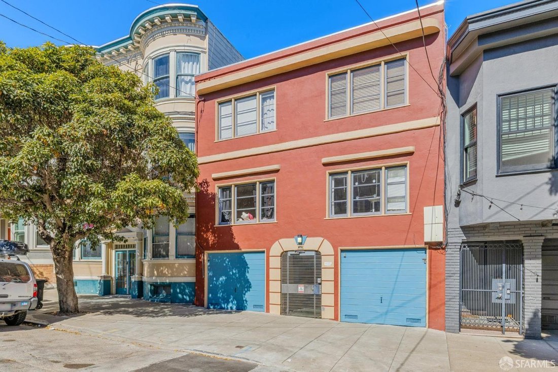 San Francisco, California, United States 1 - 19139592