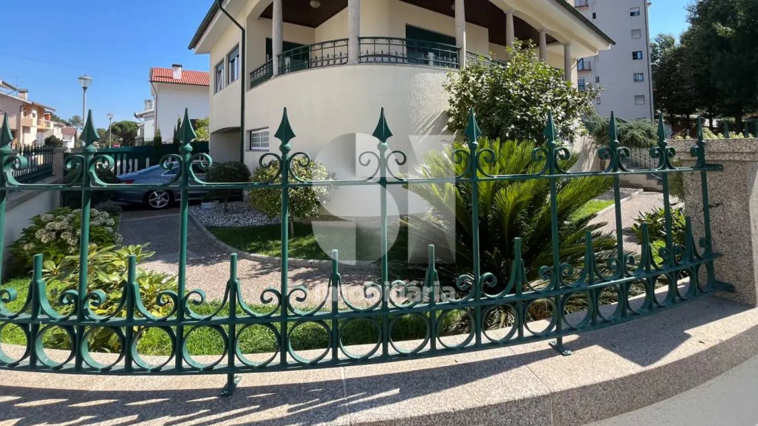 Villa in Vila Real, Vila Real District, Portugal 2 - 19142631
