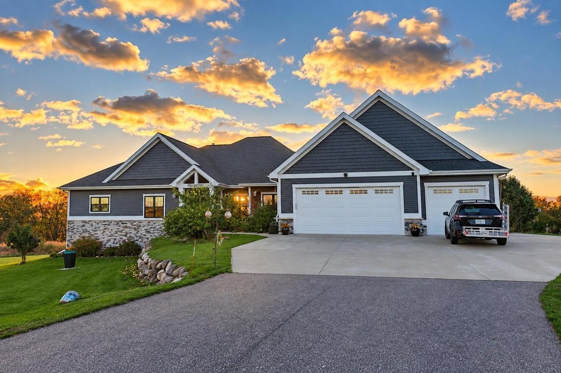House in Portage, Wisconsin, United States 2 - 19142475