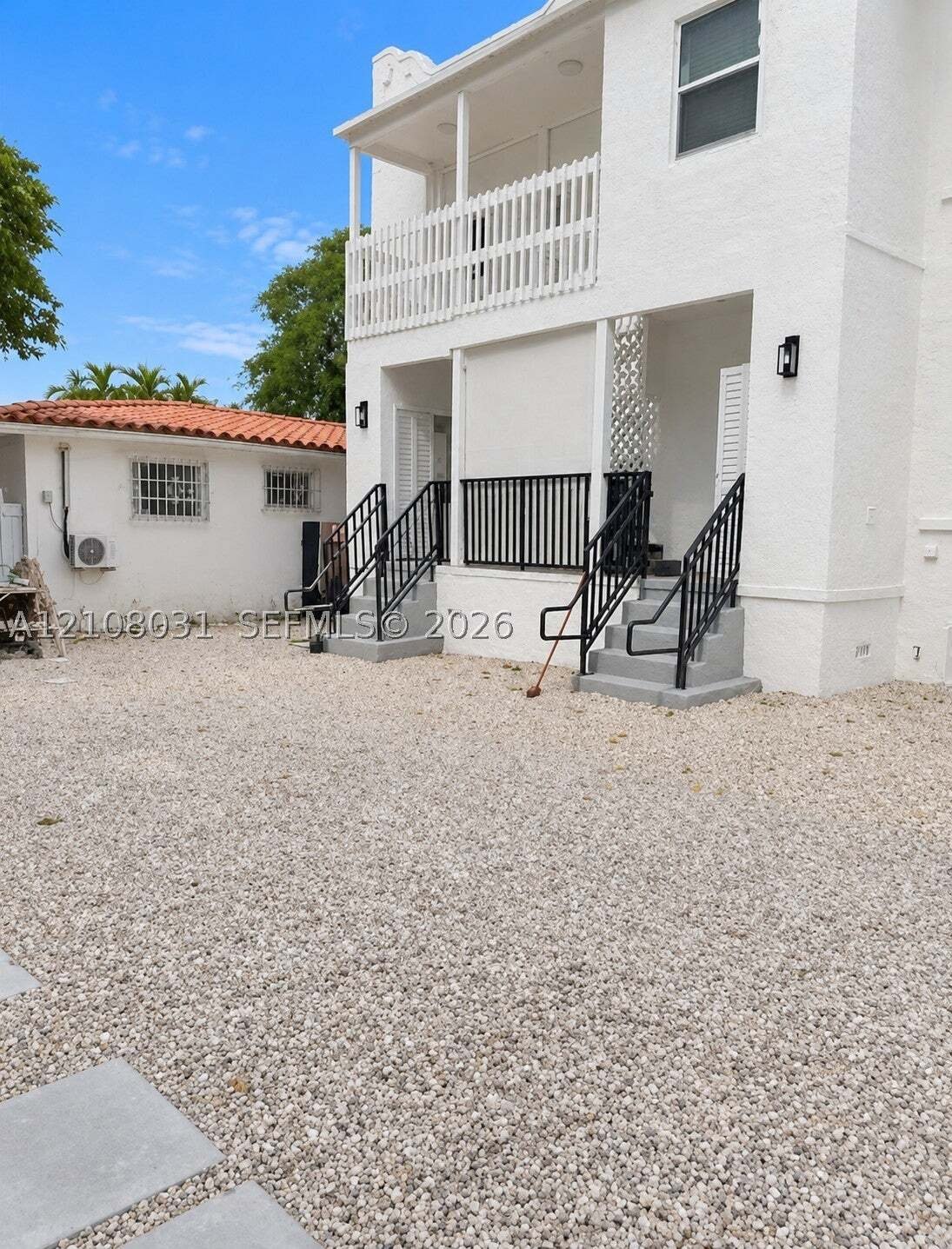 Coral Gables, Florida, United States 4 - 19139336