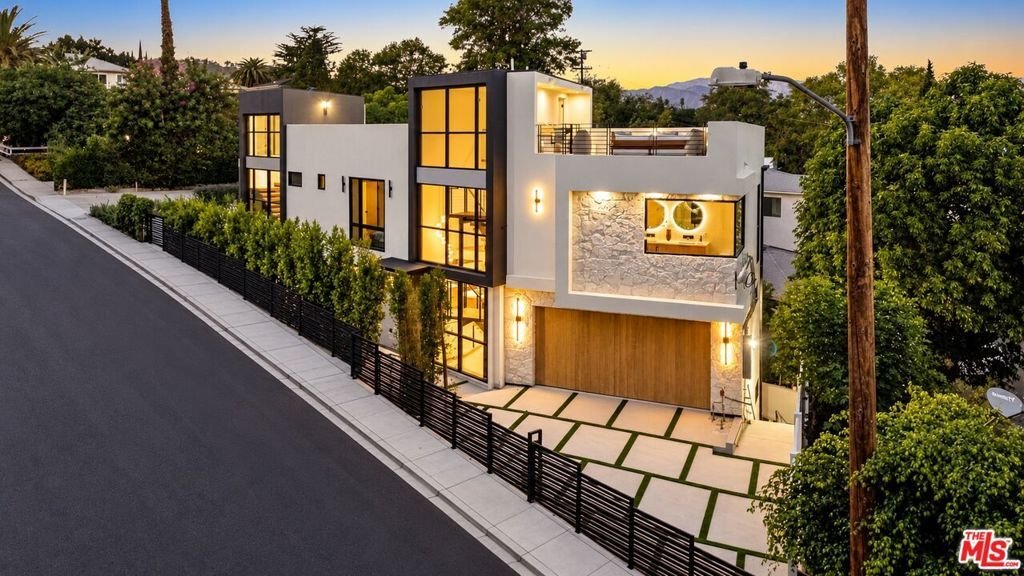 House in Los Angeles, California, United States 2 - 19140174