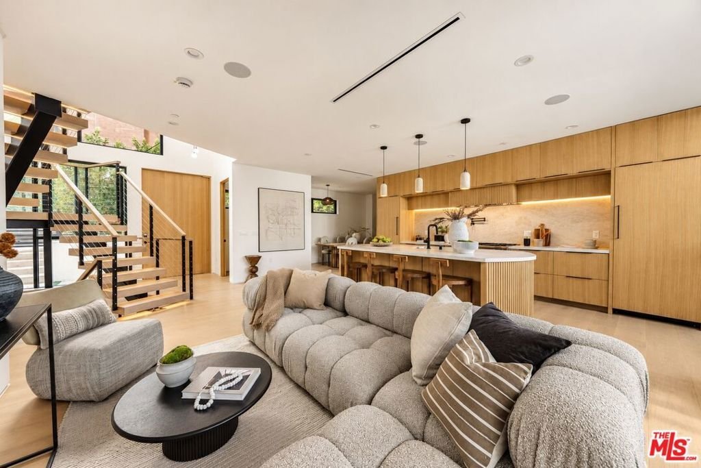 House in Los Angeles, California, United States 4 - 19140174