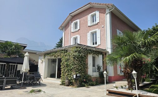 Maison à Lancey-Villard Bonnot, Saint-Nazaire-les-Eymes, France 1