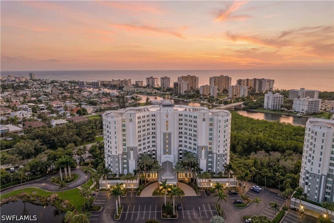 Condo in Bonita Springs, Florida, United States 2 - 19139630