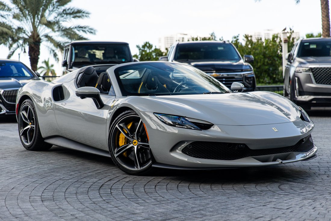 Cabriolet in West Hollywood, CA, United States 5 - 19139084