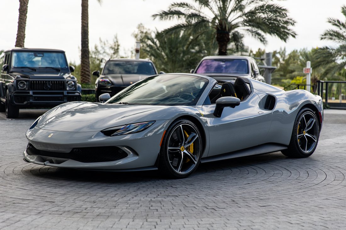 Cabriolet in West Hollywood, CA, United States 1 - 19139084
