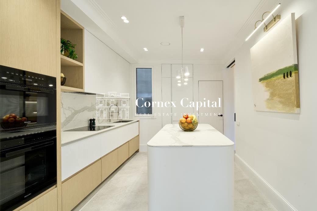 Apartment in Sarrià-Sant Gervasi, Barcelona, Spain 5 - 19143368