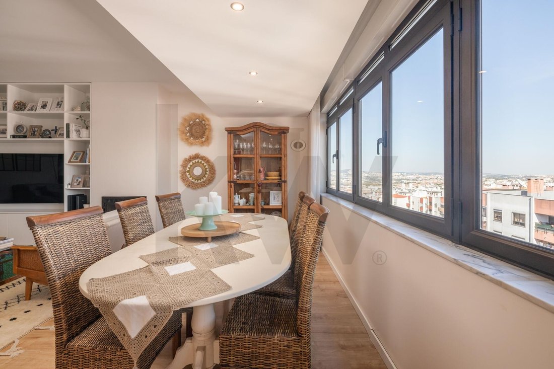 Apartment in Alfragide, Lisbon, Portugal 4 - 19143389
