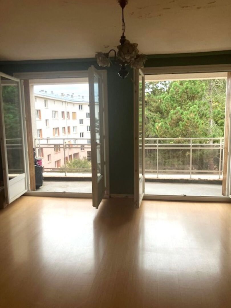 Appartement à Plateau Ouest, Suresnes, France 2 - 19143166